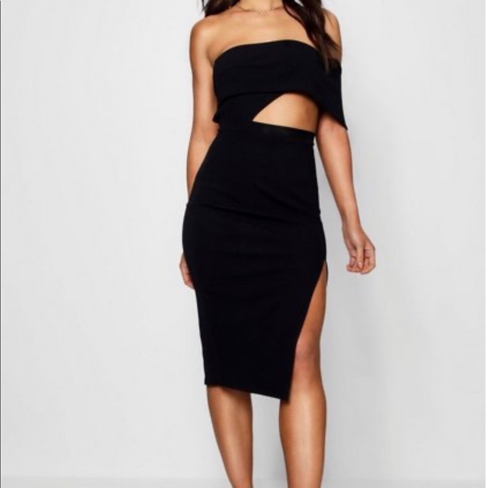 Off the Shoulder Cut-Out Dress